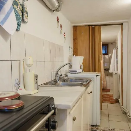 Lena's Garden House * Kalampaka