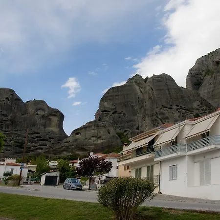 Semesterbostad Lena's Garden House *