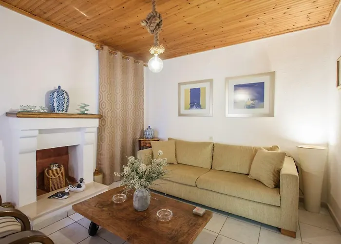 Lena's Garden House Case de vacanță *